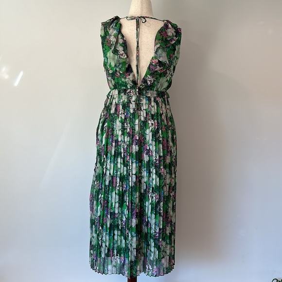 Adelyn Rae Addison Chiffon Floral Dress NWT - Picture 8 of 12